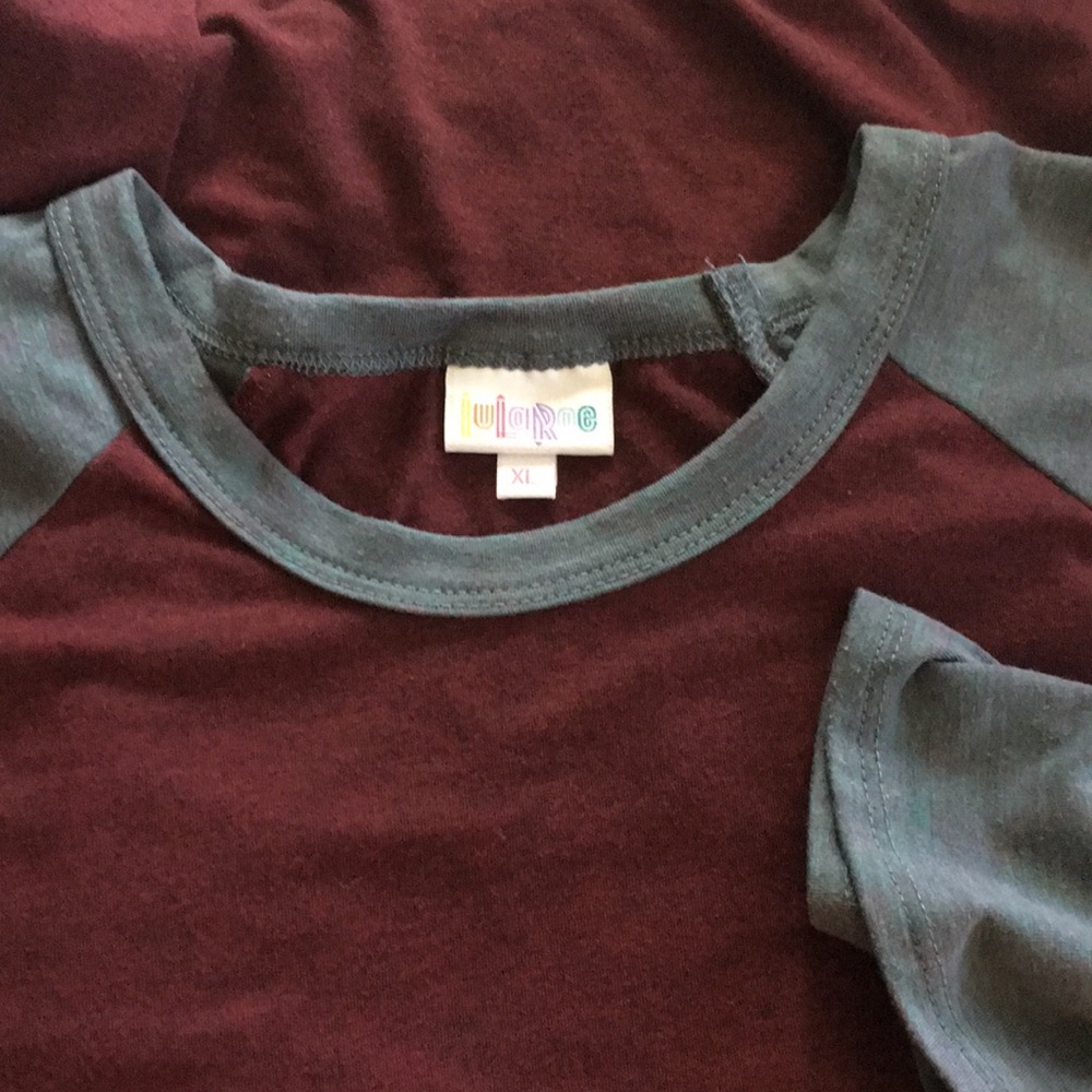 Lularoe Randy XL Maroon w/ Grayish sleeves. Used